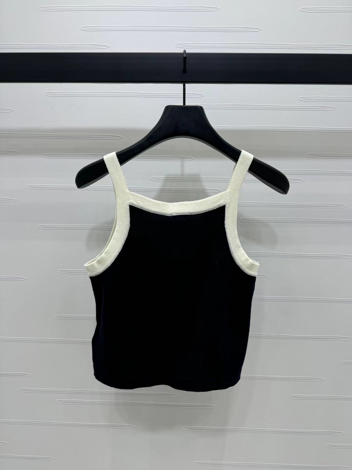 New autumn new logo knitted camisole