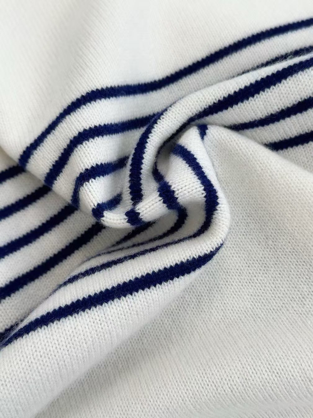 New Striped Jacquard Crewneck Cardigan