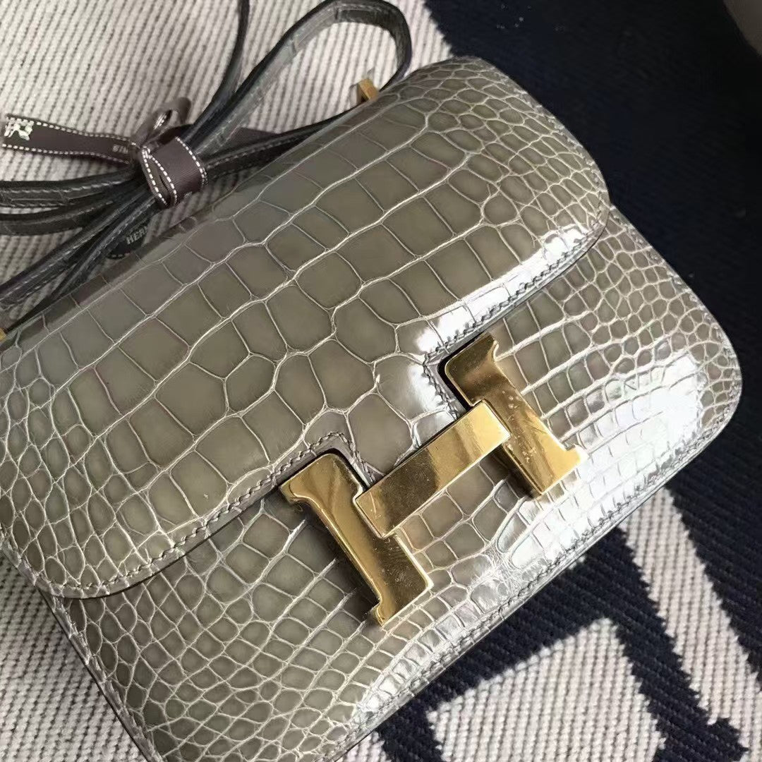 New crocodile leather small square bag(19CM*16CM*5CM)