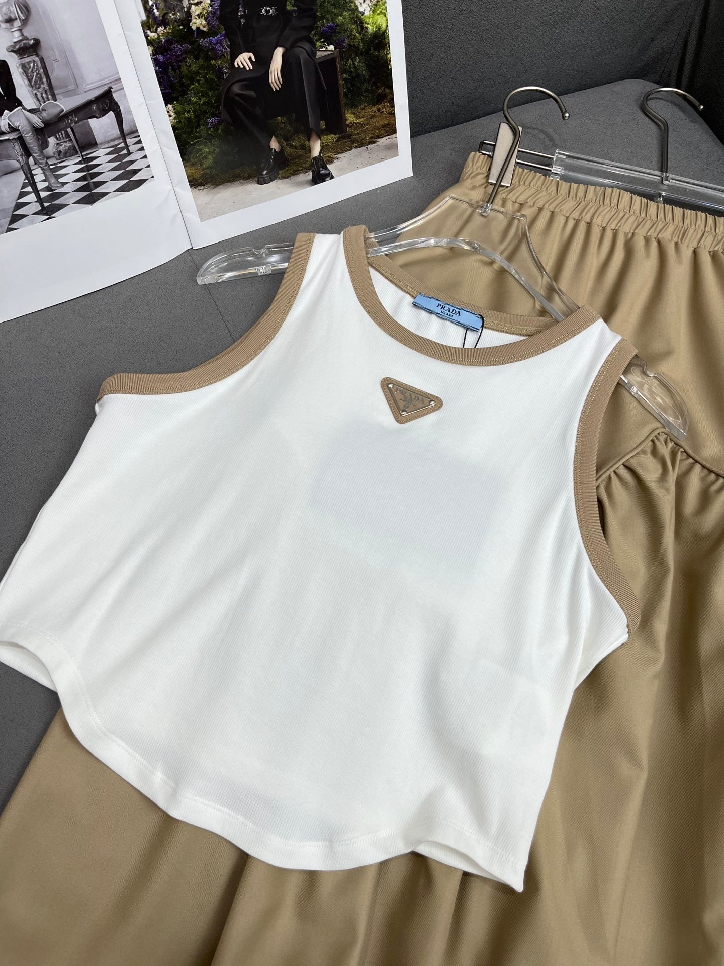 New refreshing camisole, skirt set