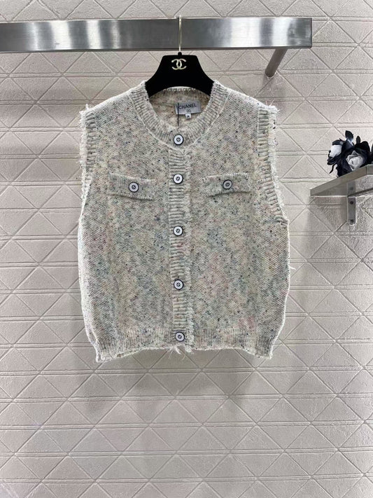 New Round Neck Button Knitted Vest
