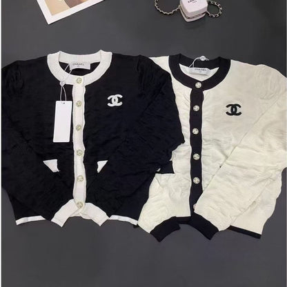 New Embroidered Logo Knit Cardigan