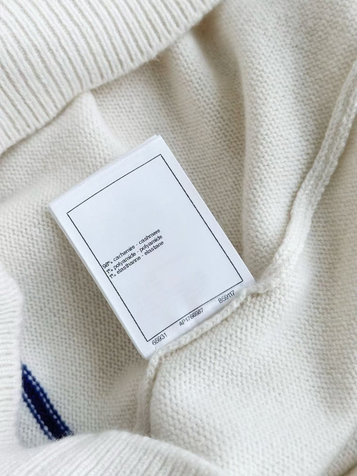 New Striped Jacquard Crewneck Cardigan